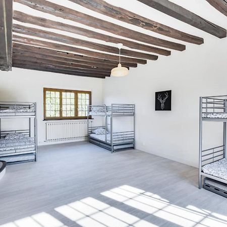 Crazy Villa Etisseaux 45 - Heated Pool - Volley Court - 1H30 Paris - 45P Saint-Maurice-sur-Aveyron Exteriör bild