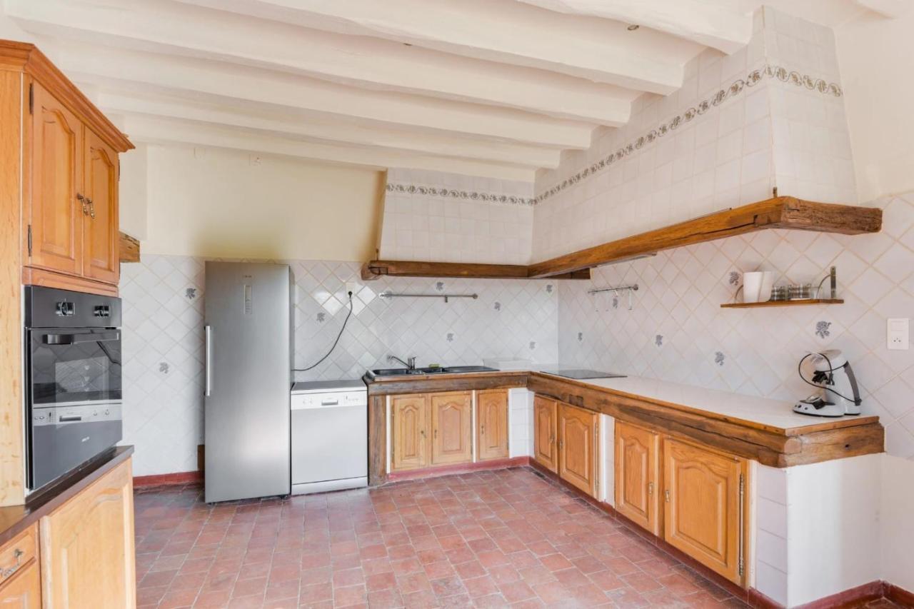 Crazy Villa Etisseaux 45 - Heated Pool - Volley Court - 1H30 Paris - 45P Saint-Maurice-sur-Aveyron Exteriör bild