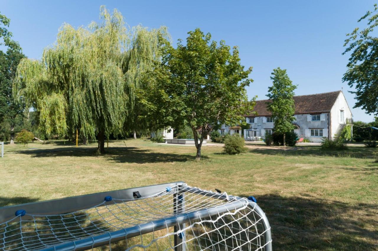 Crazy Villa Etisseaux 45 - Heated Pool - Volley Court - 1H30 Paris - 45P Saint-Maurice-sur-Aveyron Exteriör bild